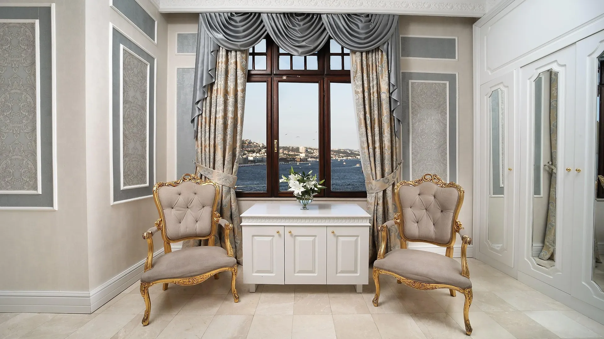 Legacy Ottoman Hotel Istanbul