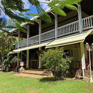 https://between-us-chambres-dhtes-saint-joseph.comcaribbean.com