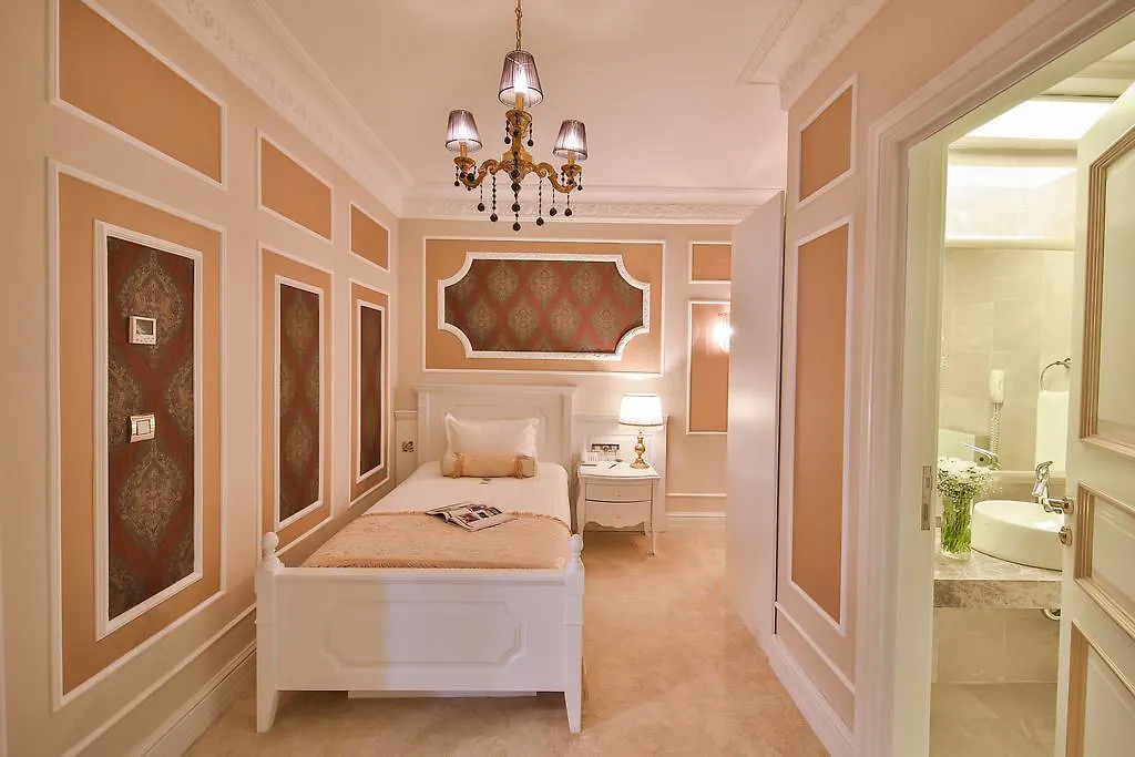 Legacy Ottoman Hotel Istanbul